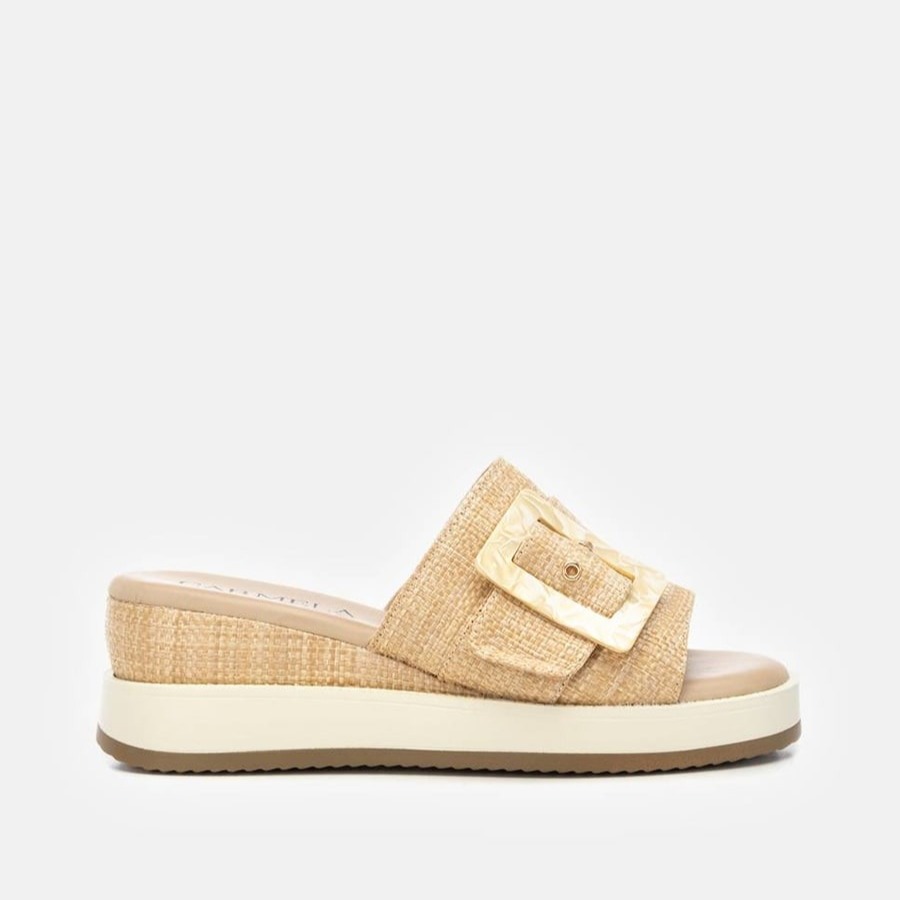 Sandalias con cuña de mujer en material textil Beige Carmela

