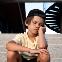 Estas son las señales tempranas de estrés escolar en los niños que los padres no deberían ignorar