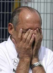 McLaren pide disculpas...¡ahora!