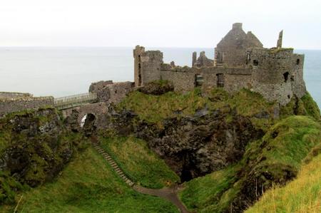 Dunlace, el castillo que inspiró a Led Zeppelin y a C.S. Lewis para las Crónicas de Narnia 