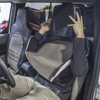 El día que Ford disfrazó de asiento a un señor en aras del desarrollo de la conducción autónoma