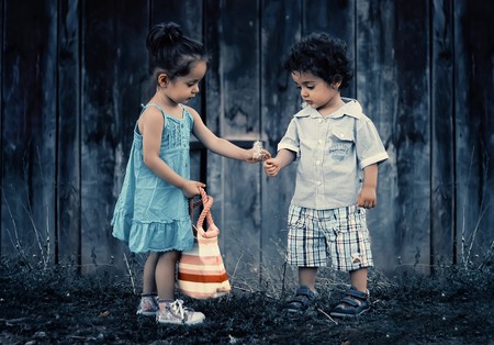 Cuándo distinguen los niños el bien del mal: el desarrollo moral de los peques