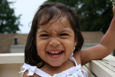 Siempre corriendo, saltando, explorando: cómo evitar accidentes bucales en los niños