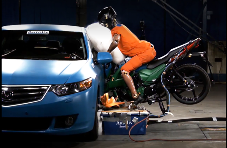 www.motorpasionmoto.com