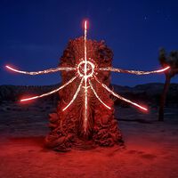 Geoff Keighley sigue calentando cabezas antes de The Game Awards 2025: nadie sabe qué pensar ya del monolito del desierto