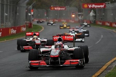 f1_jenson-button-lewis-hamilton-adrian-sutil-rubens-barrichello-y-nico-rosberg-durante-el-gp-de-australia-2010.jpg