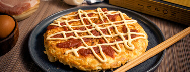 Receta de okonomiyaki: cómo preparar la auténtica tortilla japonesa, la comida rápida más popular de Japón