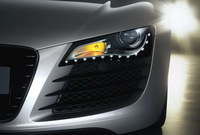 Audi R8, ahora disponible con luces completas LED