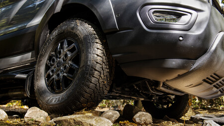 Ford Transit Trail 4