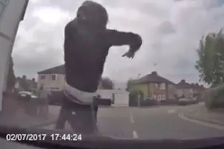 Este motorista y su fail absurdo nos enseñan en un breve vídeo cómo NO estafar al seguro