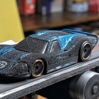 Como ir de CDMX a Acapulco: un Hot Wheels recorrió 21,8000 km a escala por 5 días sin parar. Así quedó el carrito 