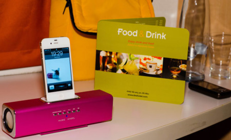 Altavoces Music Angel, escucha la música de tu iPhone en cualquier lugar