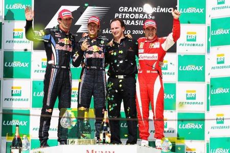 Doblete de Red Bull en Brasil. Fernando Alonso, tercero, sigue líder a falta del último gran premio