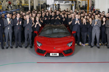¡Ya se han fabricado 5,000 unidades del Lamborghini Aventador!