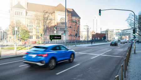 Los coches de Audi ya hablan con los semáforos en Düsseldorf para reducir su consumo y ser más seguros