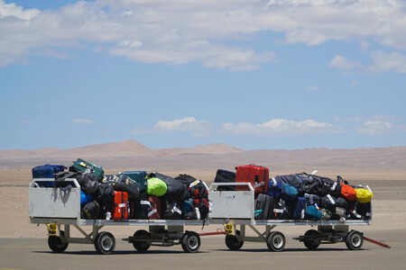 Maletas carga avión