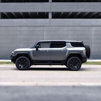 Mientras México y el mundo busca incentivos para autos eléctricos, Estados Unidos los quiere frenar con un impuesto para reparar carreteras 