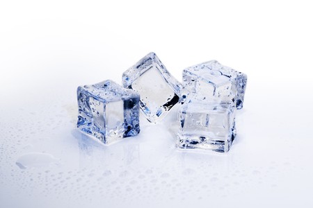 Baños de hielo para recuperarnos después del ejercicio físico: ¿ciencia o fe?