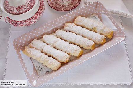 Cañas rellenas de crema pastelera. Receta
