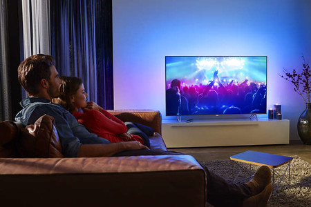 Philips pone a la venta su nueva Serie 7 con un espectacular modelo de 65 pulgadas
