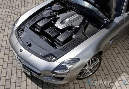 Mercedes-Benz SLS AMG