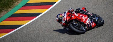 Johann Zarco corta la racha de Fabio Quartararo con una sospechosa bandera amarilla en Sachsenring