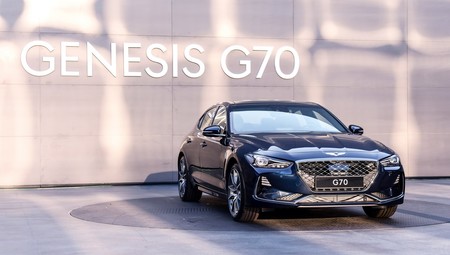 Genesis va tras la caza de BMW y Mercedes con el nuevo G70 2018