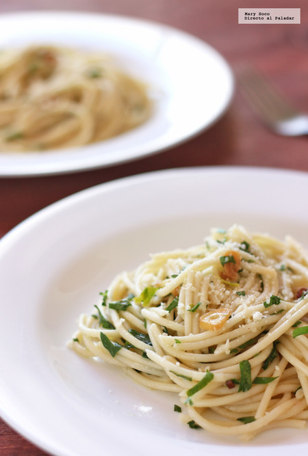 Espagueti aglio e olio. Receta fácil