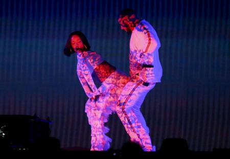 Para calentamiento global, el de Rihanna y Drake en los Brit Awards 2016