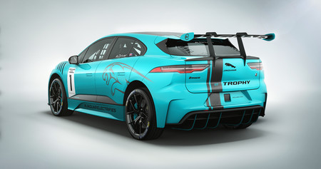 Jaguar I-PACE eTROPHY
