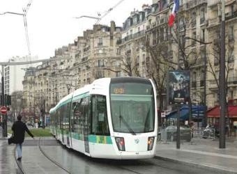 Los tranvías vuelven a París