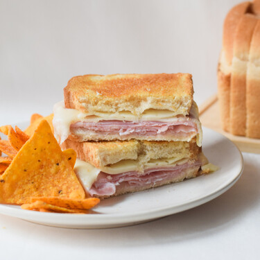 Sándwich mixto en freidora de aire: la receta más sencilla para una cena rápida