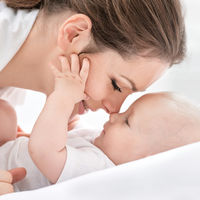 #BajaDeMaternidadDignaYA, el movimiento que reclama un permiso más amplio para las madres, al que nosotros nos sumamos 