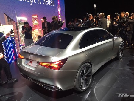 Mercedes Clase A Sedan Shanghai 2
