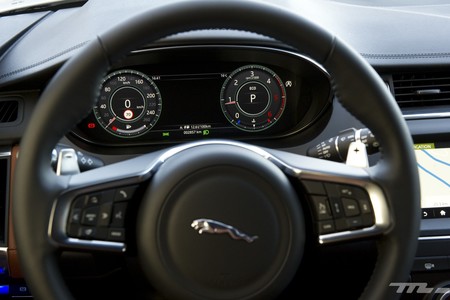 Jaguar E-PACE, prueba contacto