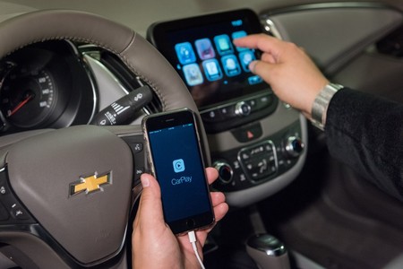 La función "No molestar mientras conduzco" del iPhone ha disminuido un 8% el uso del teléfono al volante