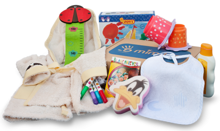 5mimitos: cajas con productos seleccionados para la embarazada y el bebé