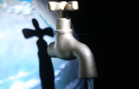 El 96,6% de los españoles ahorran agua