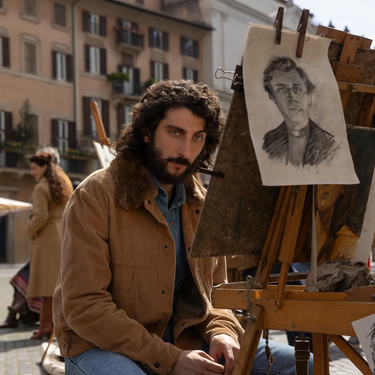 Acaba de llegar a Netflix y ya es de las películas más vistas: un thriller basado en la historia real del pintor Antonio Chichiarelli 