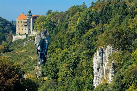 El castillo de Pieskowa Skala, una maravillosa fortaleza en Polonia