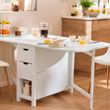 Parece de Ikea, pero es de Lidl: una mesa plegable por menos de 75 euros que pasa de dos a cuatro comensales 
