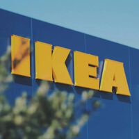Ikea lanza el accesorio de dos pisos que soluciona el caos y nos hará ganar espacio bajo el fregadero