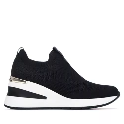XTI - Zapatilla Mujer Negro - Calzado Cómodo y Versátil - Moda Casual - Modelo 14510002 (Talla 37)