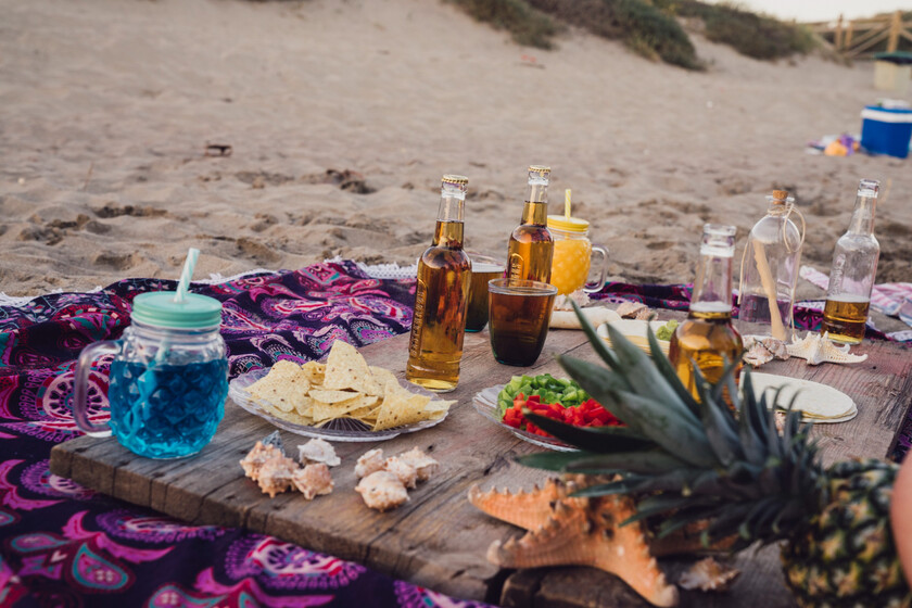 Ikea tiene la bolsa ideal para ir a la playa: con espacio de sobra para la comida y mantendrá las cervezas frías