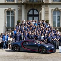 Este es el Bugatti Chiron número 100 y vale 66 millones de pesos