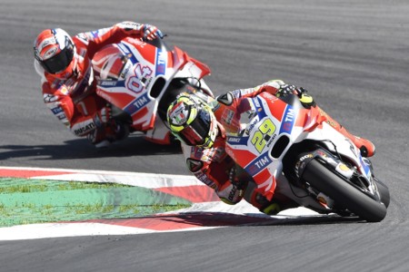 Andrea Iannone Andrea Dovizioso Ducati Motogp Austria 2016