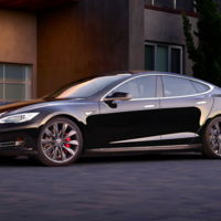 Tesla actualiza el Model S: P90D ahora 0-100 km/h en 3 segundos gracias al "modo ridículo"