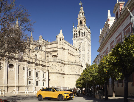 Ford Mustang Mach-E GT Prueba Circuito 6