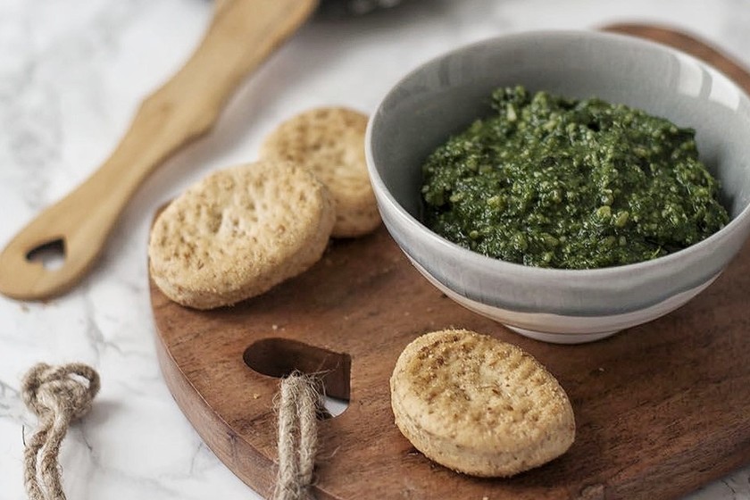 Pesto de kale. Receta de cocina fácil, sencilla y deliciosa