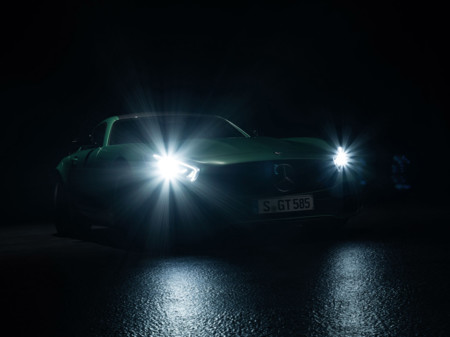 El Mercedes-AMG GT R ya se deja intuir en varias imágenes